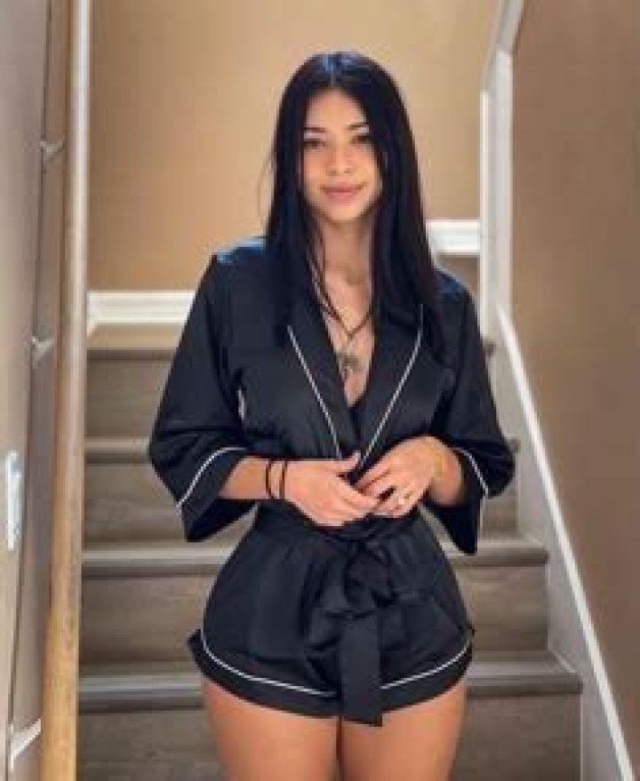 Aishahofey Nudes Leaked: A Comprehensive Analysis and Important Insights