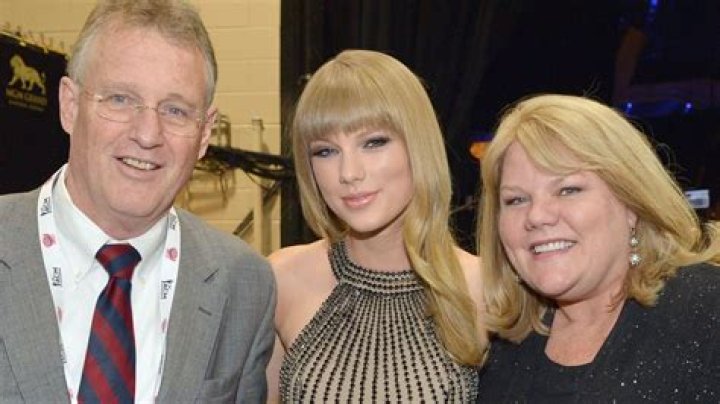 Andrea Swift: The Inspiring Life of Taylor Swift's Mother