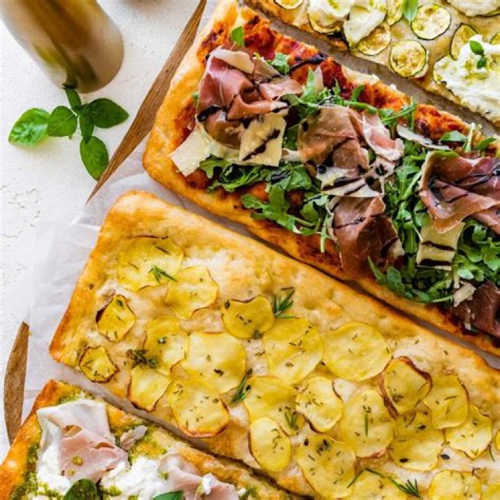 Authentic Roman Pizza: Recipes & Delivery!