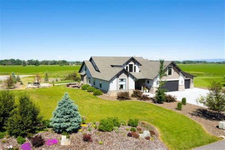 Bainbridge Cir Homes for Sale &amp; Real Estate Listings