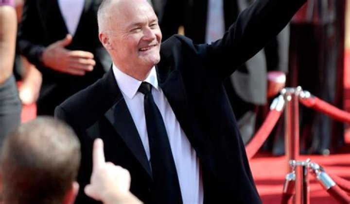 Celebrating Success: The Complete Guide to Creed Bratton Net Worth
