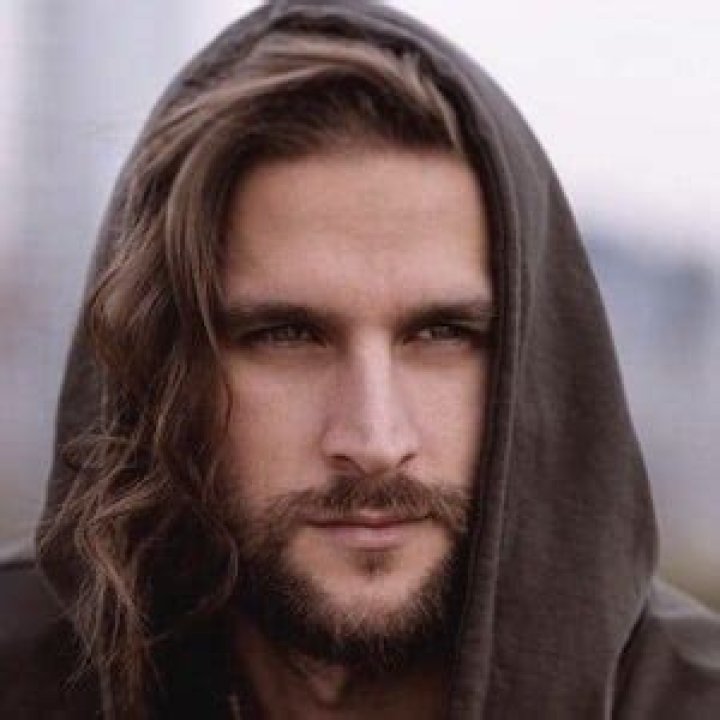 Clovis Nienow Biografia: The Inspirational Journey of a Renowned Brazilian Entrepreneur