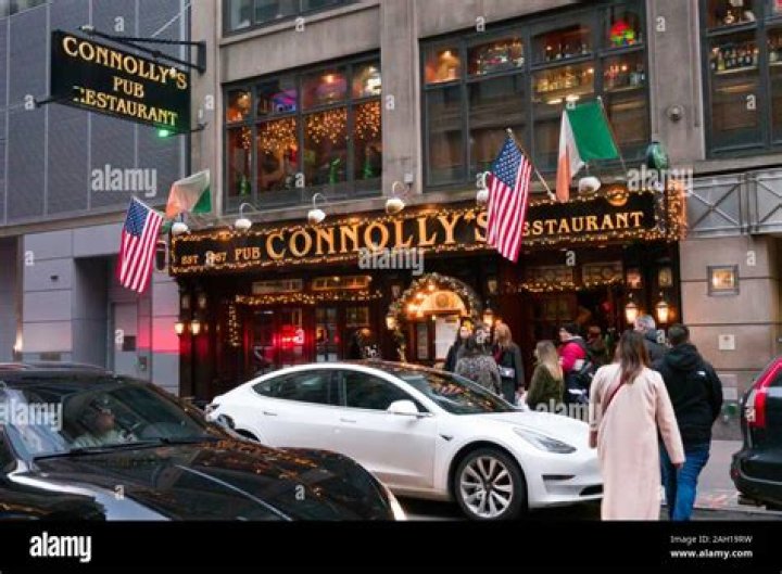 Exploring Connolly's Pub 47th Street: A Hidden Gem in New York City