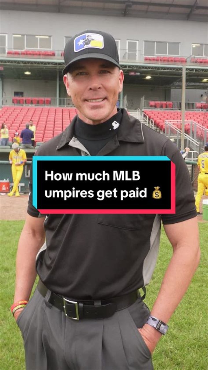 How Much Does a Baseball Umpire Get Paid?