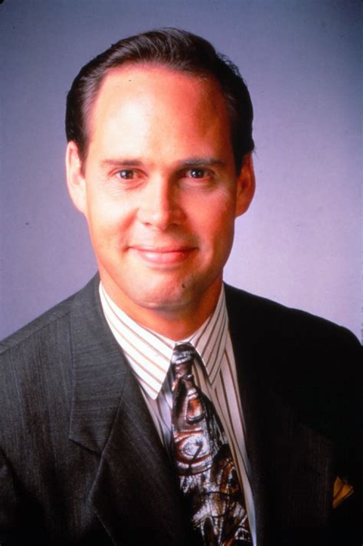 Is Ernie Johnson Black? A Comprehensive Exploration of His Background and Career