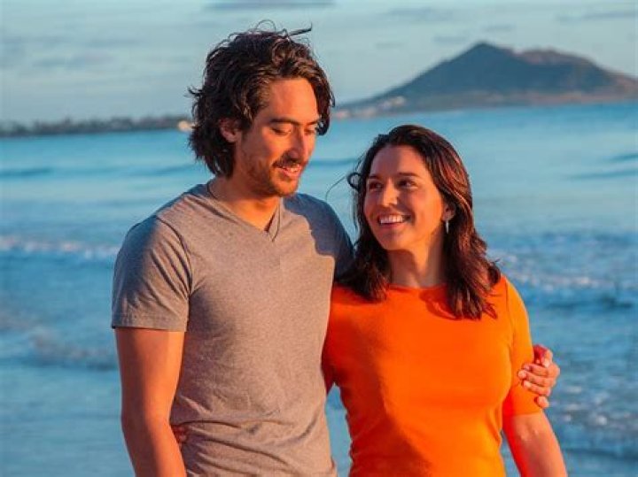 Is Tulsi Gabbard Married with Children? Exploring Her Personal Life