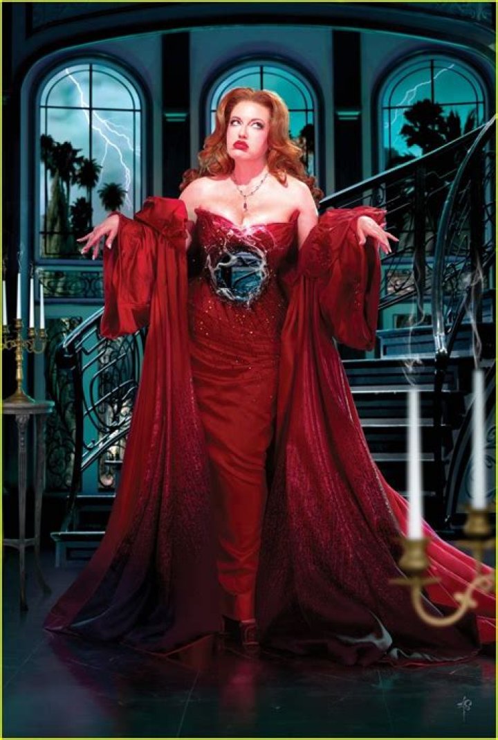 Jennifer Williams' Mesmerizing Gaze: Unforgettable Eyes of a Star