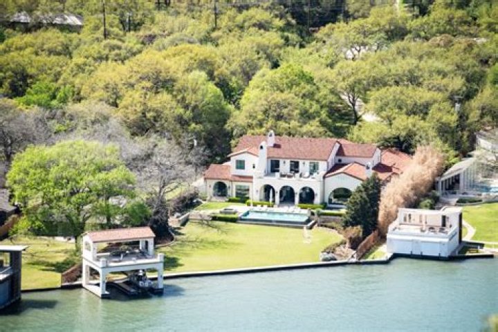Joel Osteen House Net Worth: Unpacking the Lifestyle and Financial Empire