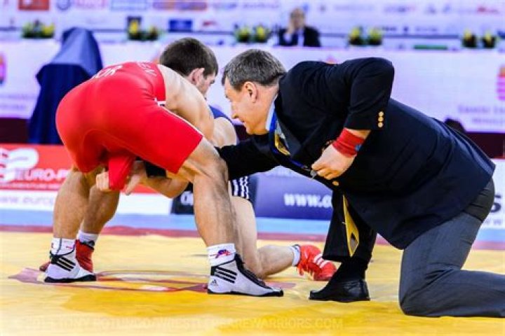 Joshua Hammond: The Rising Star in Wrestling Officiating