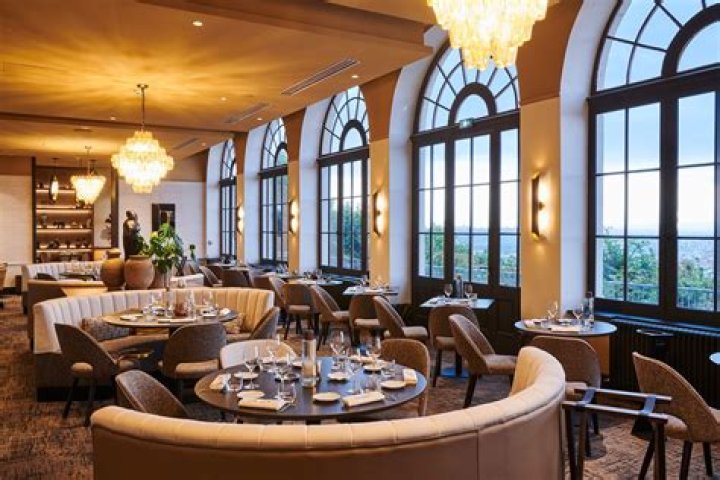 Lyon Grill Restaurant: A Culinary Gem in the Heart of Lyon