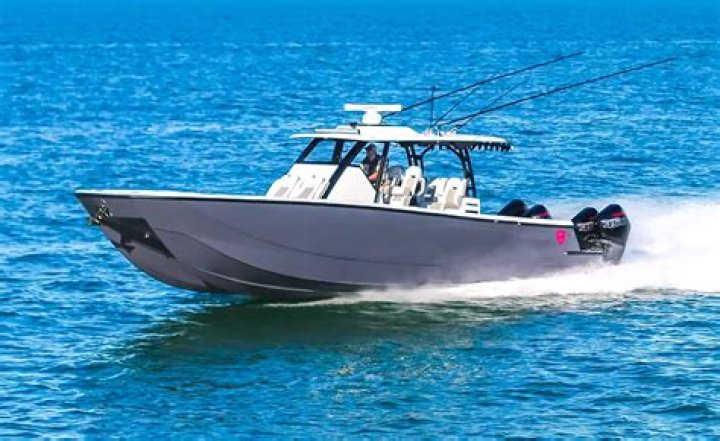 Mako Boats: Luxury Sport Fishing & Performance