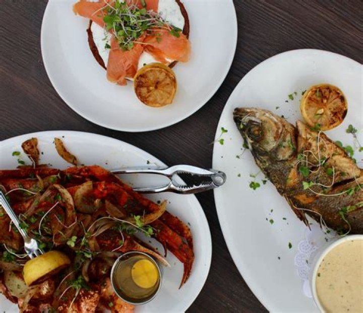 Mama's on the Half Shell Owings Mills: A Culinary Journey into Seafood Excellence