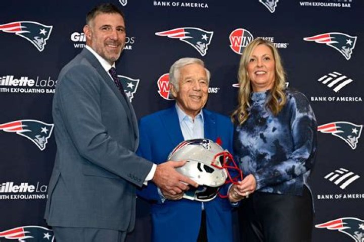 Meet the Mike Vrabel Family: A Closer Look at the NFL Coach&rsquo;s Personal Life