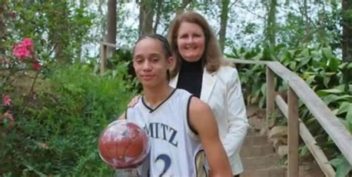The Rise of Young Prodigy: Brittney Griner's Early Basketball Career