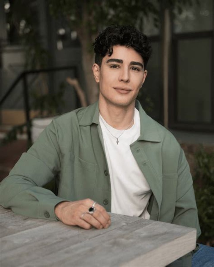 Unveiling the Controversy: The Noarmsgirl Leaked Nudes Saga