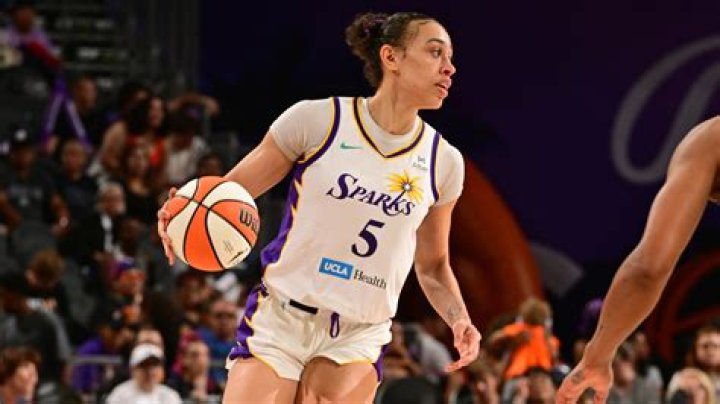 Unveiling the Journey of Dearica Hamby: A Star on the Rise