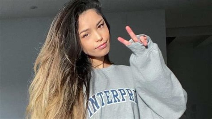 Valkyrae Hottest: The Rise of a Gaming Icon