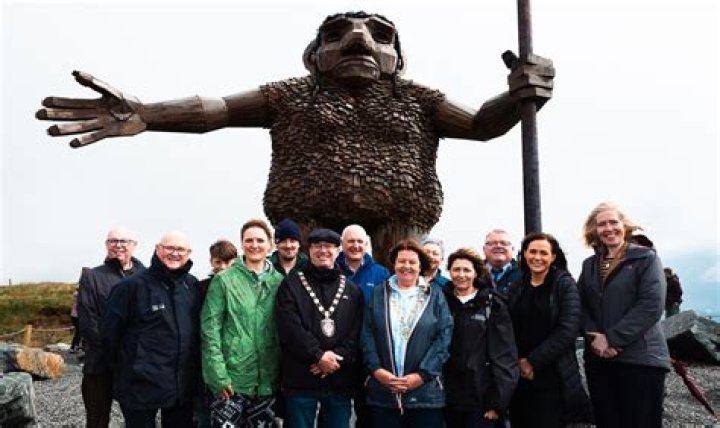 Who is the Tallest Wrestler? Discover the Giants of the Ring