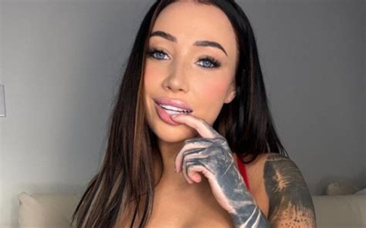 Willow Harper OnlyFans: A Comprehensive Guide to Her Career and Content